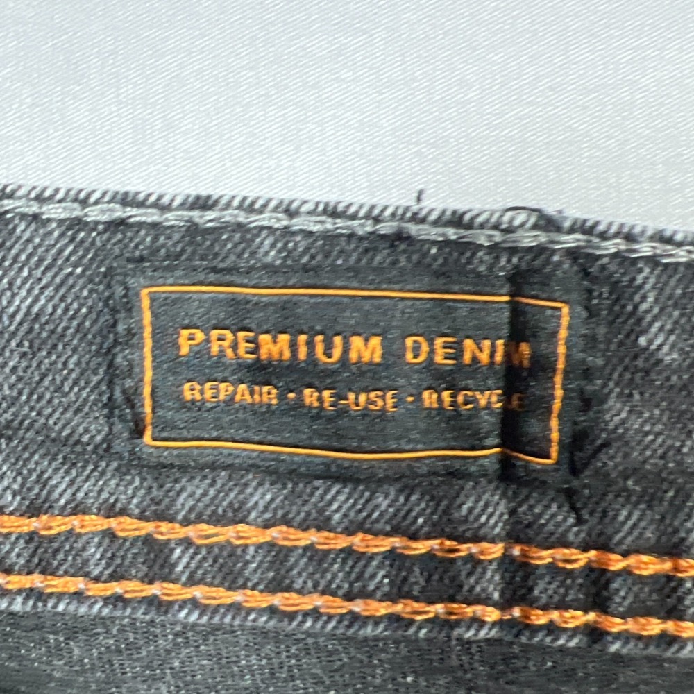 True Rebel Jeans Mens 34X30 Dark Gray Premium Denim 808 Slim Fit Straight Leg - Picture 10 of 16